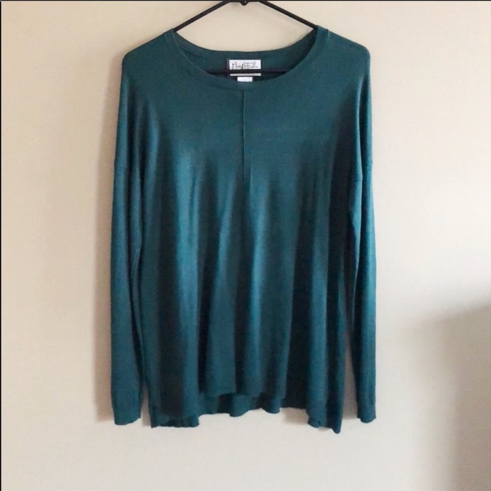 🌺 SALE 2/$12 3/$15 Deep Teal lightweight sweater